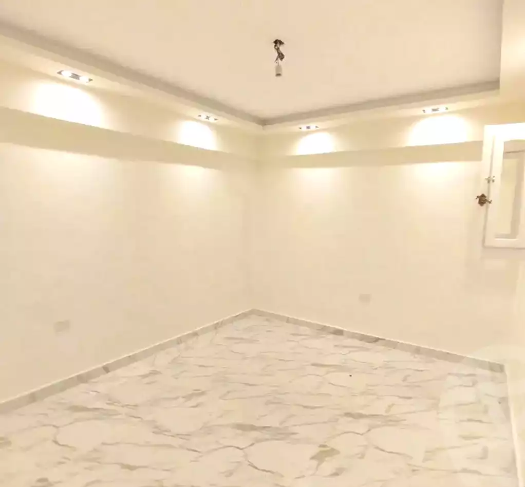 https://aqarmap.com.eg/en/listing/7071615-for-sale-alexandria-lsywf-el-falki
