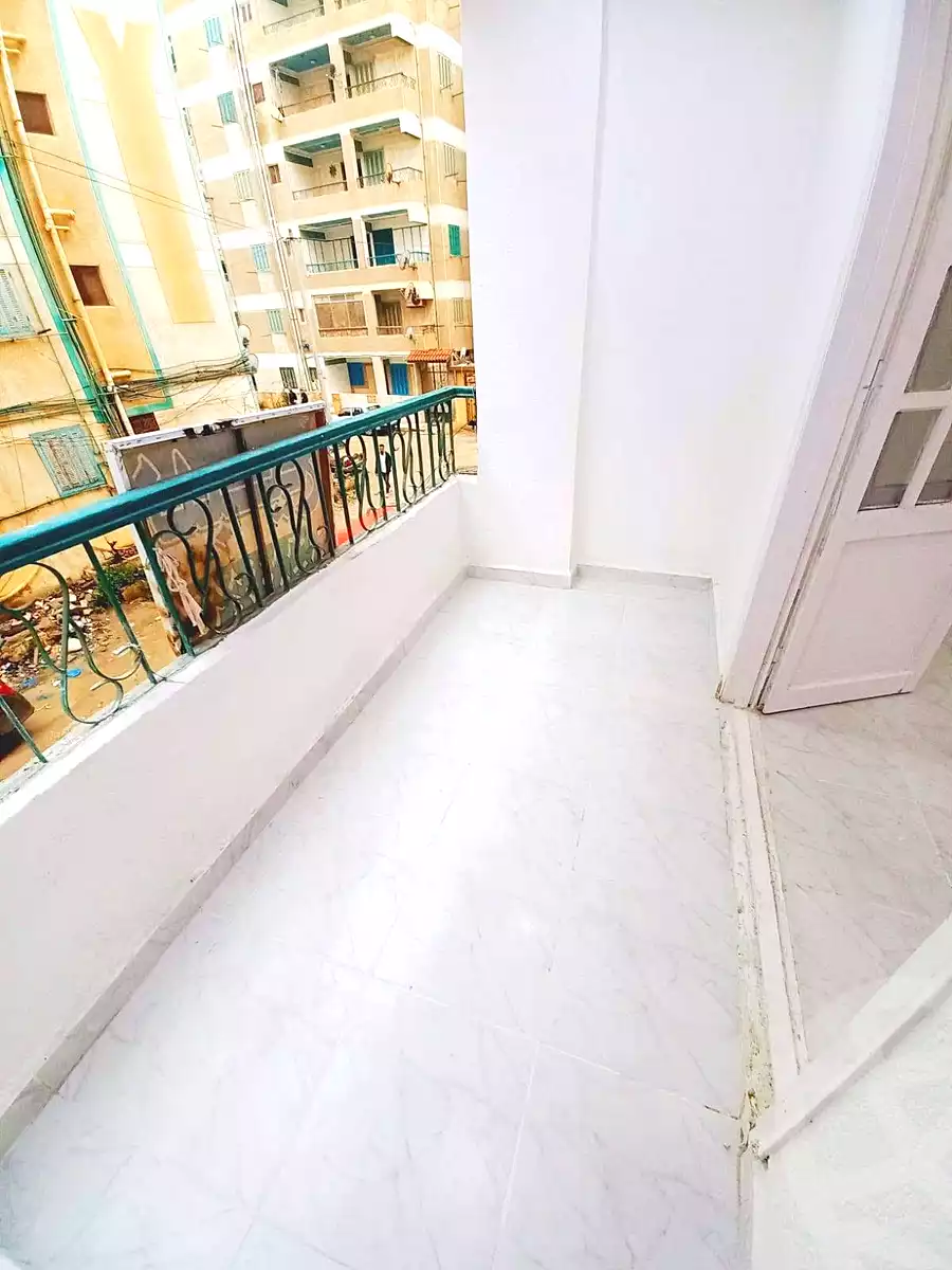 https://aqarmap.com.eg/ar/listing/7071835-for-sale-alexandria-al-agamy-shataa-el-nakheel