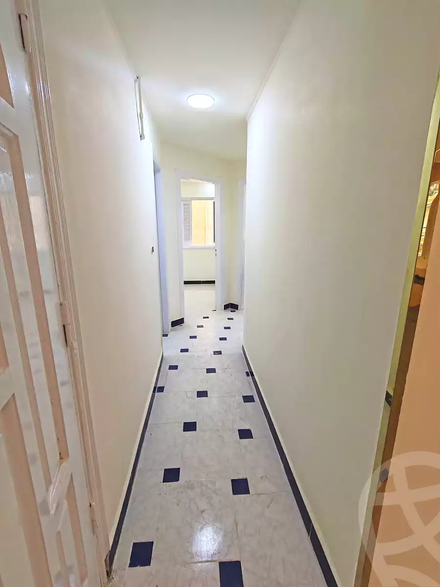https://aqarmap.com.eg/ar/listing/7071933-for-sale-alexandria-al-agamy-shataa-el-nakheel