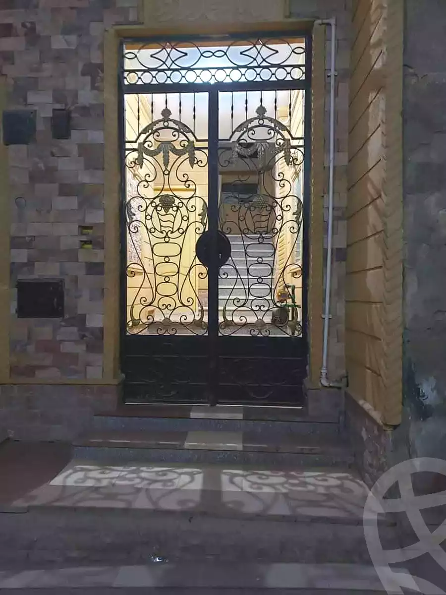 https://aqarmap.com.eg/ar/listing/7072222-for-rent-cairo-shoubra-jzyr-bdrn-al-masara-st