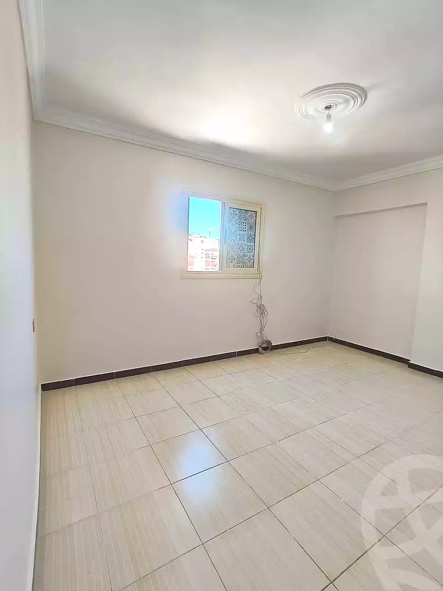 https://aqarmap.com.eg/ar/listing/7072244-for-sale-alexandria-miami-khld-bn-lwlyd