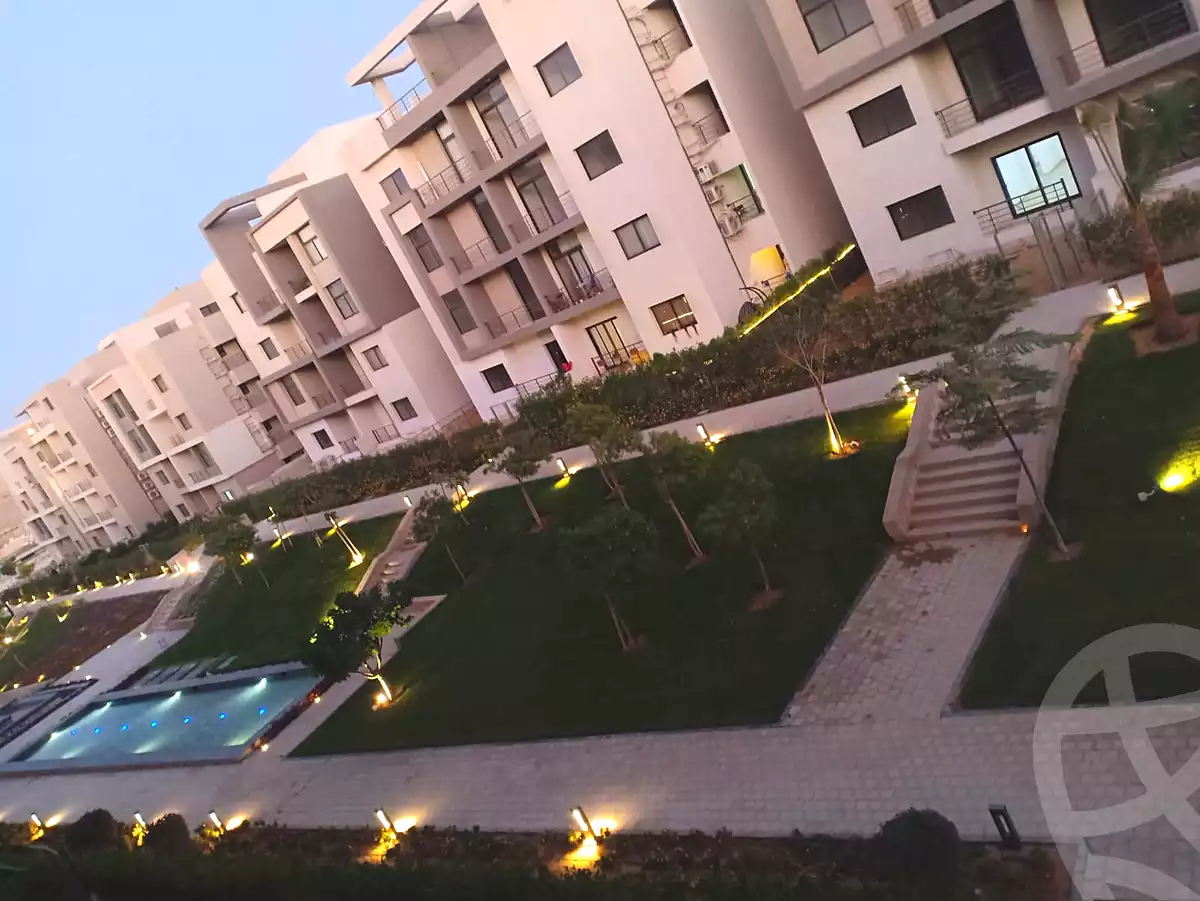 https://aqarmap.com.eg/ar/listing/7072265-for-sale-cairo-new-cairo-compounds-fifth-square