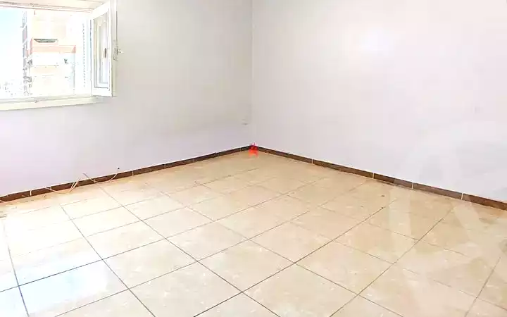 https://aqarmap.com.eg/ar/listing/7072269-for-rent-alexandria-moharram-bey