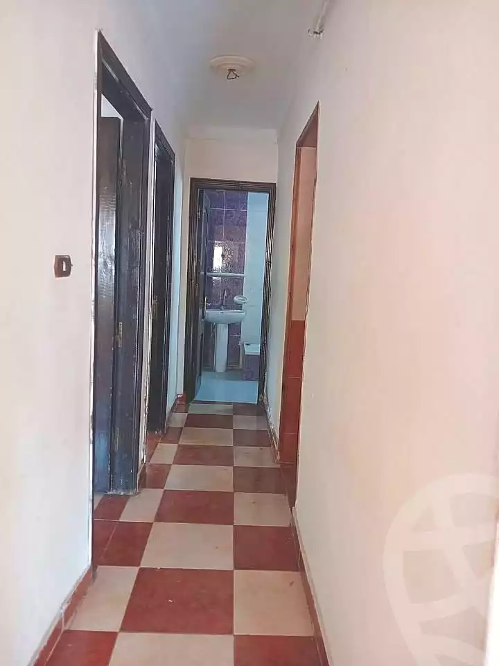 https://aqarmap.com.eg/en/listing/7072286-for-rent-alexandria-lsywf-shamaa