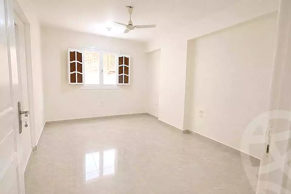 https://aqarmap.com.eg/ar/listing/7072384-for-sale-cairo-ain-shams-ain-shams-el-sharkia