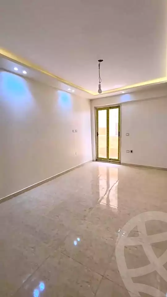 https://aqarmap.com.eg/ar/listing/7072540-for-sale-alexandria-sydy-bshr-tryq-ljysh