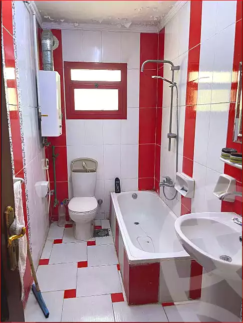 https://aqarmap.com.eg/ar/listing/7072636-for-sale-cairo-helwan-el-ezba-el-qebliah-ragheb-st