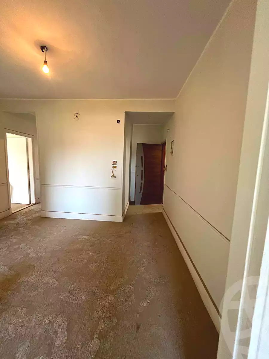 https://aqarmap.com.eg/en/listing/7072657-for-sale-cairo-helwan-helwan-el-sharkeya-thabit-basha-st
