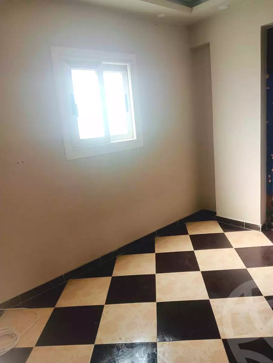 https://aqarmap.com.eg/ar/listing/7072719-for-rent-alexandria-al-agamy-bw-ywsf