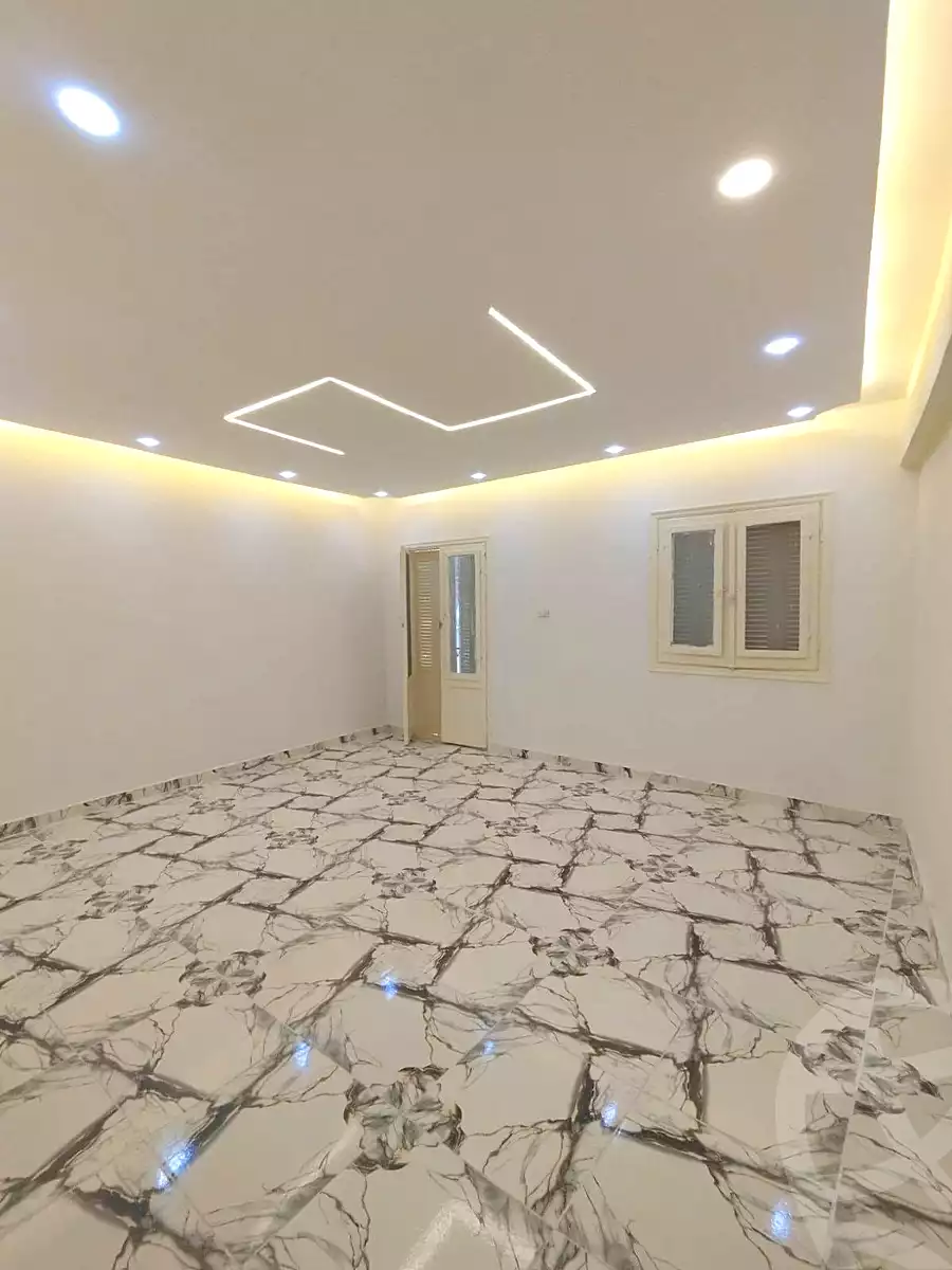 https://aqarmap.com.eg/ar/listing/7072753-for-sale-alexandria-al-agamy-lbytsh-ain-shams-st