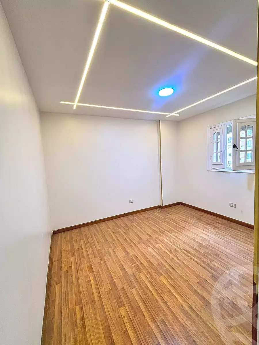 https://aqarmap.com.eg/en/listing/7072760-for-sale-alexandria-sydy-bshr-sydy-bshr-bhry