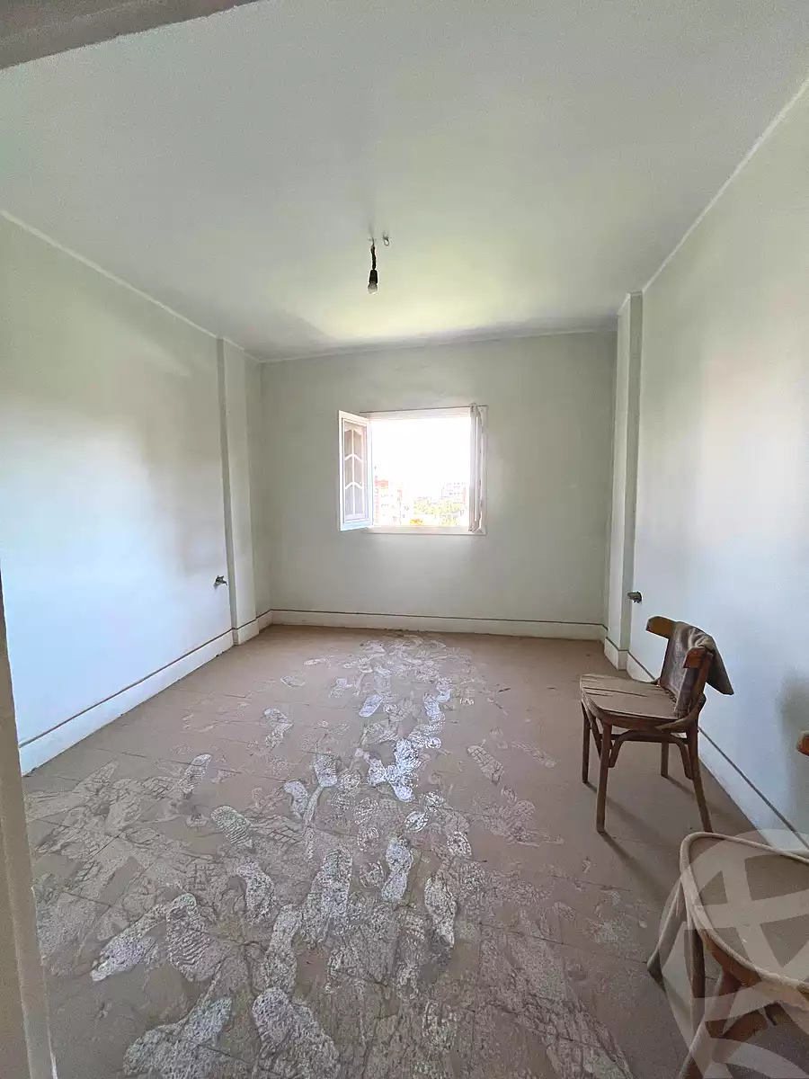 https://aqarmap.com.eg/en/listing/7072892-for-sale-cairo-helwan-helwan-el-sharkeya-thabit-basha-st