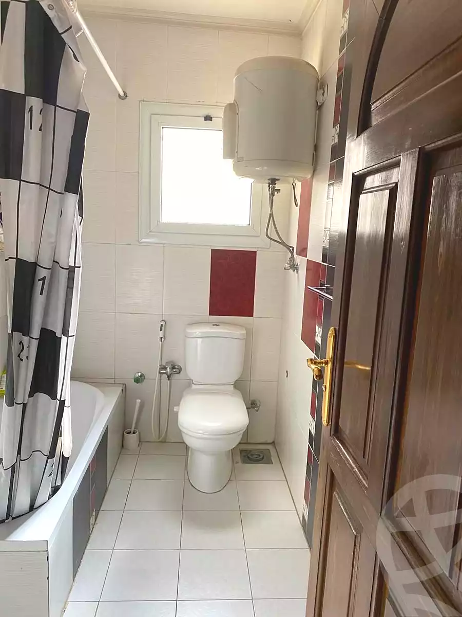https://aqarmap.com.eg/ar/listing/7072885-for-sale-cairo-new-cairo-compounds-x-five-mall-x-estate