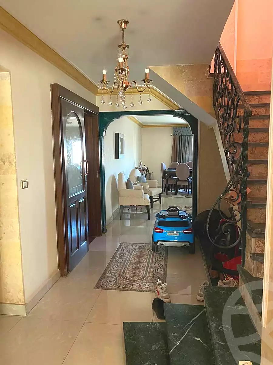 https://aqarmap.com.eg/ar/listing/7072885-for-sale-cairo-new-cairo-compounds-x-five-mall-x-estate