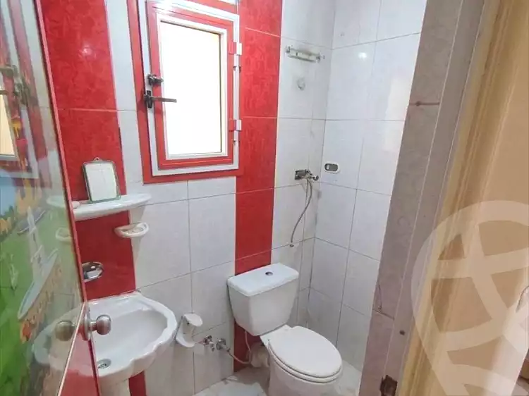 https://aqarmap.com.eg/ar/listing/7073028-for-sale-alexandria-new-miami-street-10