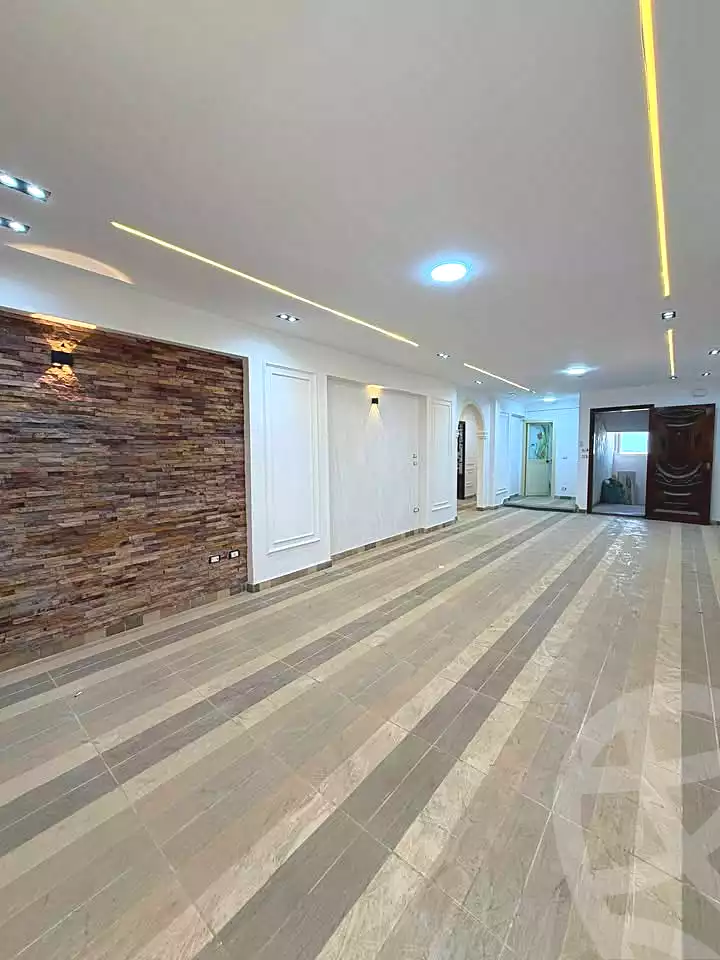 https://aqarmap.com.eg/en/listing/7073074-for-sale-alexandria-al-agamy-lbytsh-el-reyad-st
