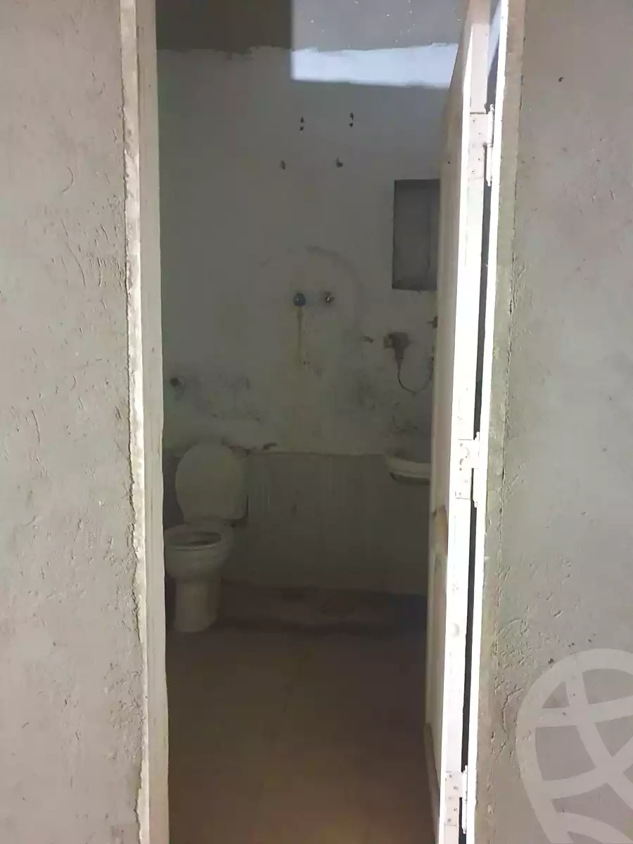 https://aqarmap.com.eg/ar/listing/7073246-for-rent-cairo-new-cairo-ganob-el-akadamiya-south-academy-a-zaid-ebn-haretha-st