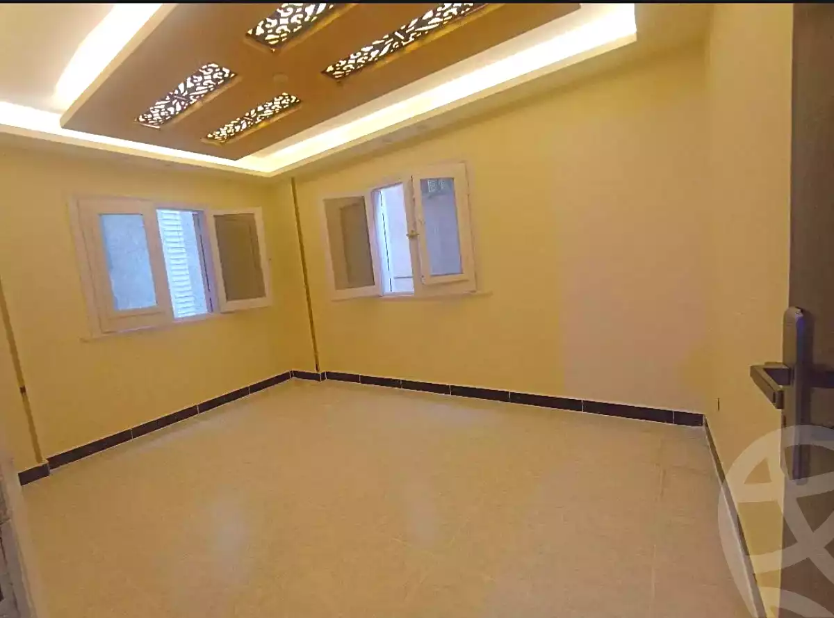 https://aqarmap.com.eg/ar/listing/7073414-for-sale-alexandria-al-agamy-shataa-el-nakheel