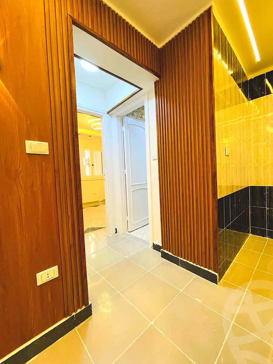 https://aqarmap.com.eg/ar/listing/7073440-for-sale-alexandria-al-agamy-shataa-el-nakheel