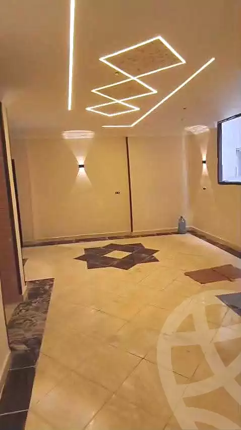 https://aqarmap.com.eg/en/listing/7073510-for-sale-alexandria-al-agamy-el-hanouvel-el-warsha-st