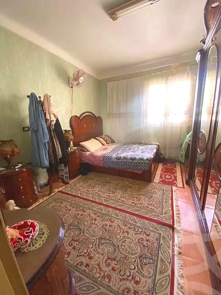 https://aqarmap.com.eg/en/listing/7073834-for-sale-alexandria-al-agamy-el-hanouvel-al-kwayta-st