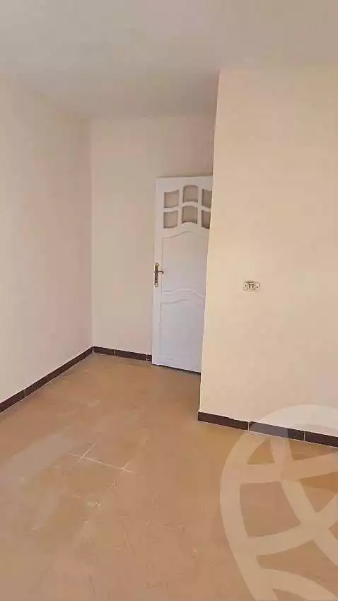 https://aqarmap.com.eg/en/listing/7073841-for-sale-alexandria-al-agamy-el-hanouvel-el-warsha-st