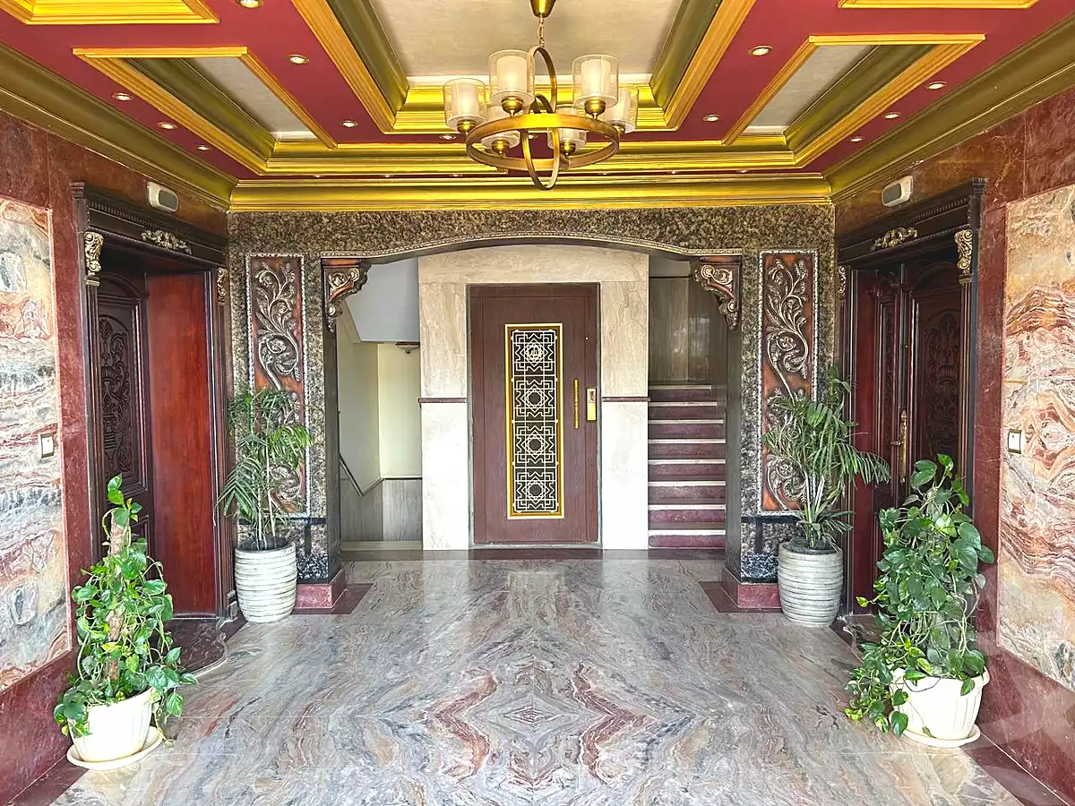 https://aqarmap.com.eg/ar/listing/7073885-for-rent-cairo-el-sheikh-zayed-city-el-hay-elthamen-area-3