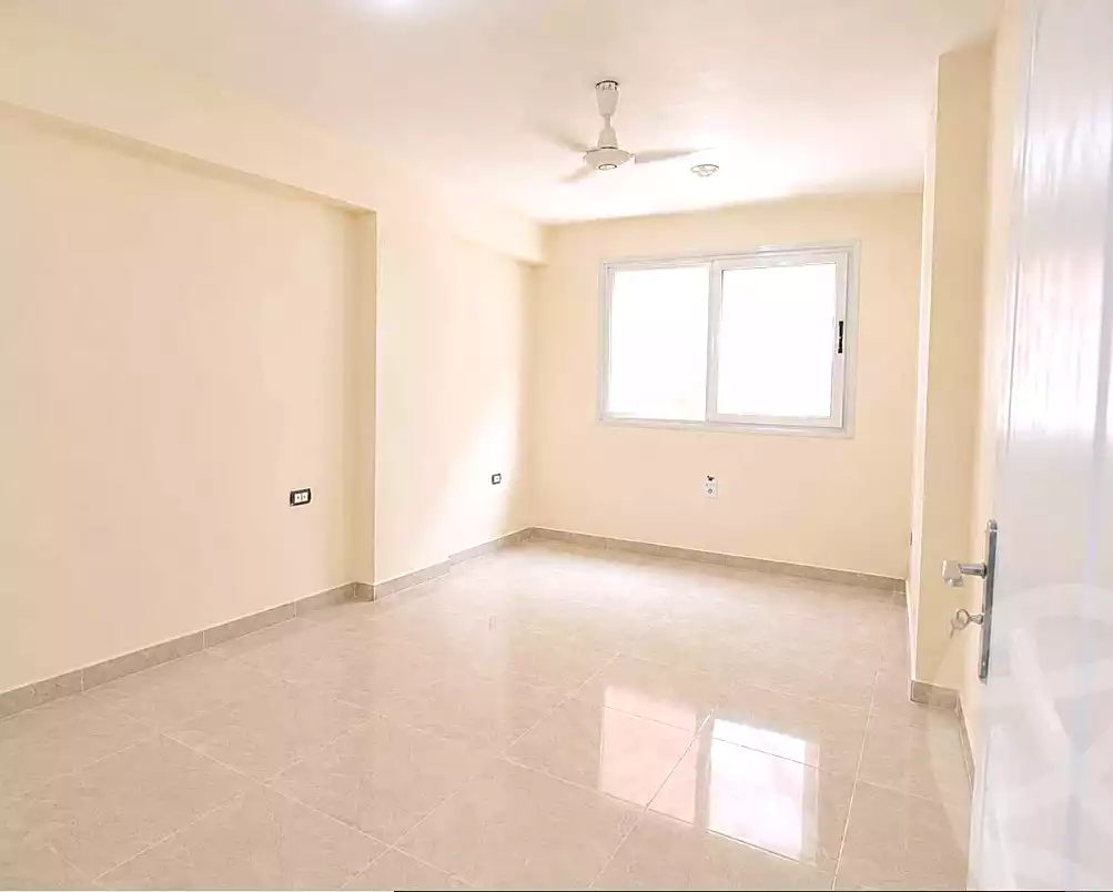 https://aqarmap.com.eg/ar/listing/7073979-for-sale-cairo-ain-shams-ain-shams-el-sharkia