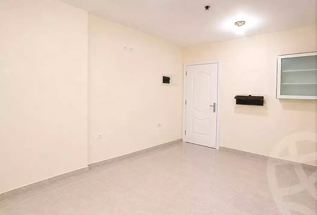 https://aqarmap.com.eg/ar/listing/7073979-for-sale-cairo-ain-shams-ain-shams-el-sharkia