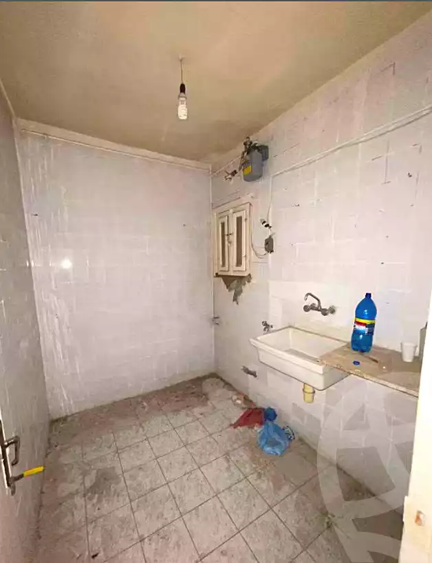 https://aqarmap.com.eg/ar/listing/7074200-for-sale-alexandria-al-agamy-lbytsh-al-andalous-wa-al-hgaz-st