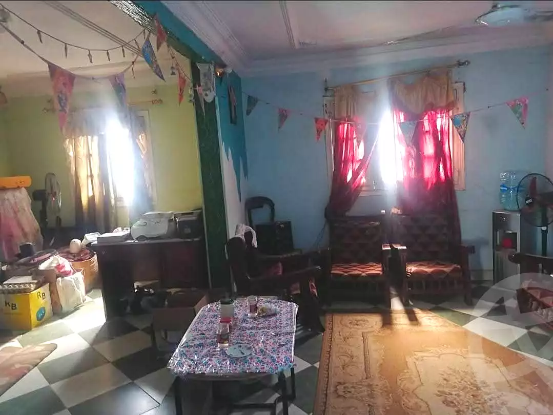 https://aqarmap.com.eg/en/listing/7074433-for-sale-cairo-ain-shams-6-october-st