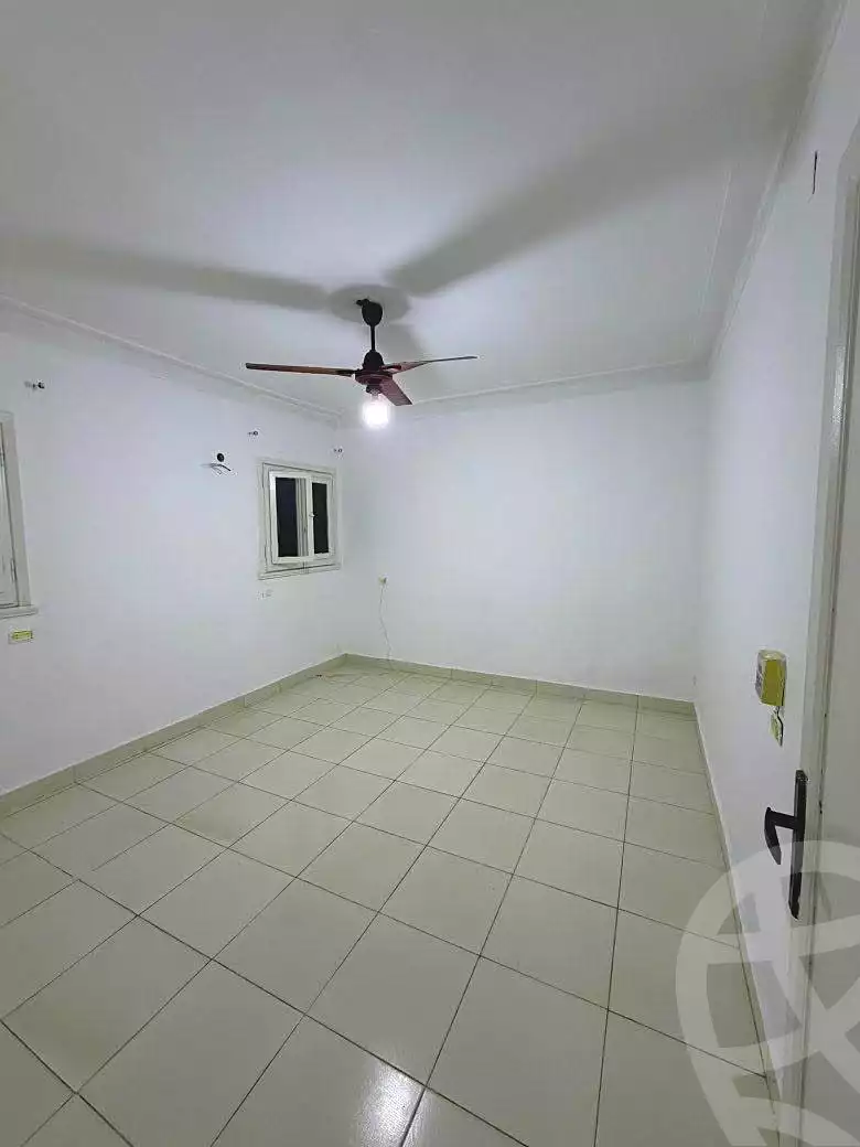 https://aqarmap.com.eg/ar/listing/7074461-for-sale-alexandria-al-agamy-lbytsh-el-hanafeya-st