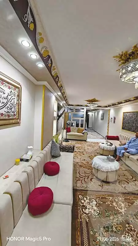 https://aqarmap.com.eg/ar/listing/7074521-for-sale-cairo-helwan-helwan-el-sharkeya-abd-el-rahman-pasha-st