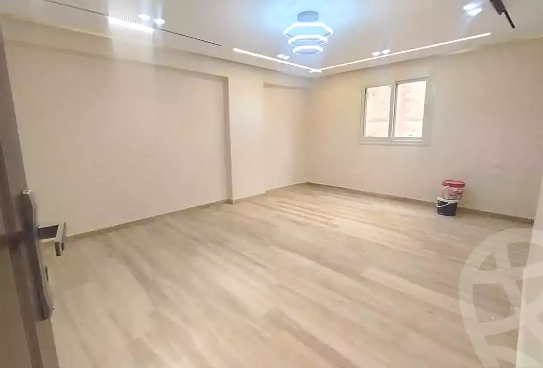 https://aqarmap.com.eg/ar/listing/7074712-for-sale-cairo-el-haram-el-lebeny-el-magzar-el-aly-st