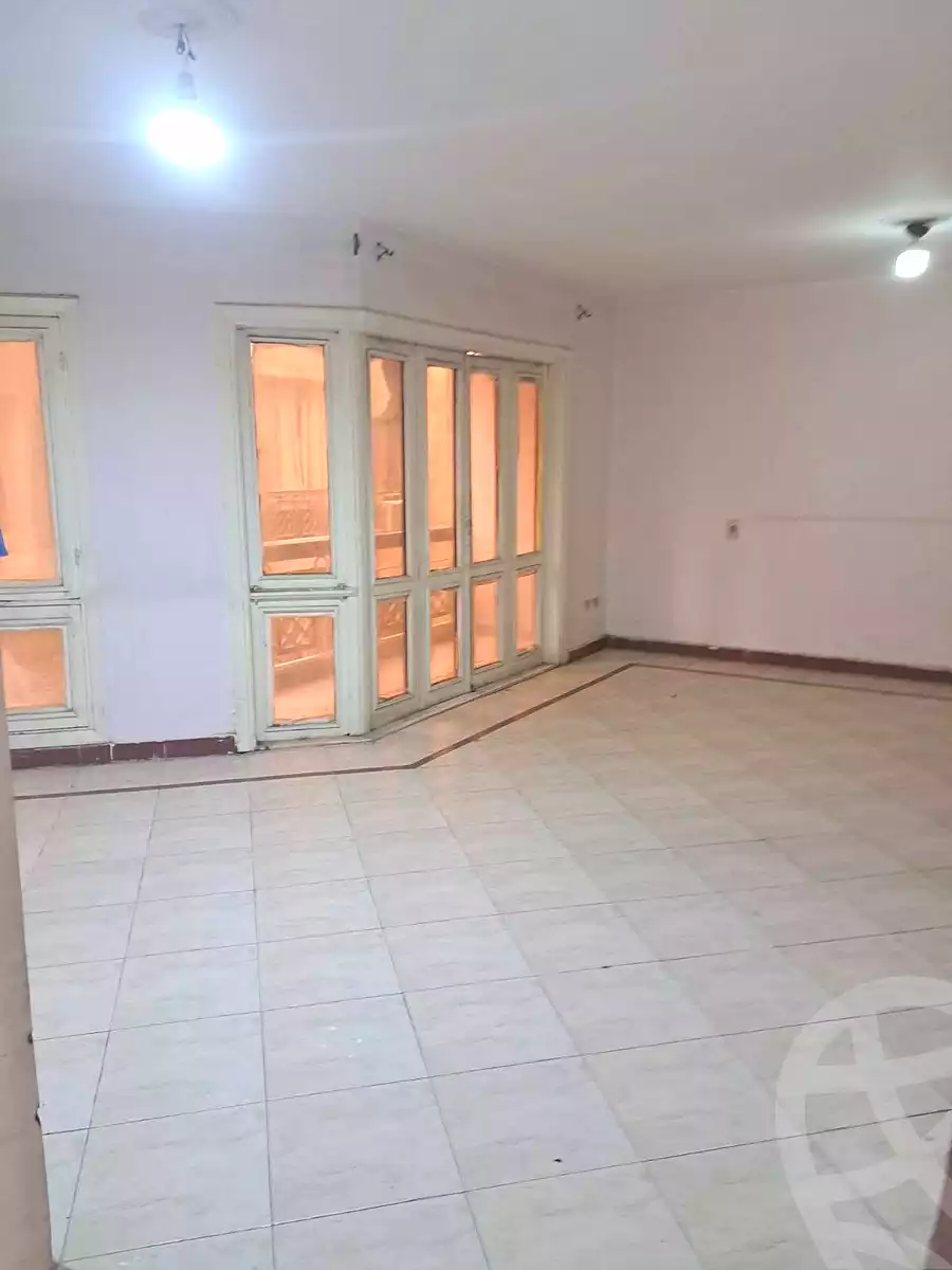 https://aqarmap.com.eg/en/listing/7074760-for-sale-cairo-helwan-helwan-el-sharkeya-khesro-basha-st