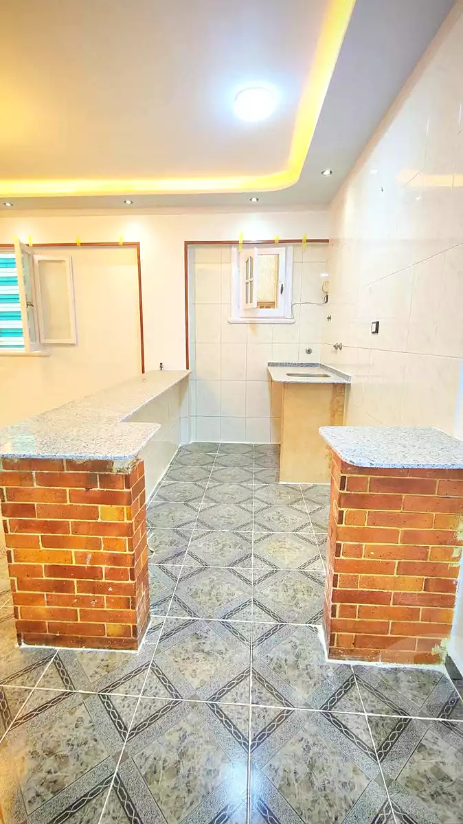 https://aqarmap.com.eg/ar/listing/7074775-for-sale-alexandria-al-agamy-shataa-el-nakheel