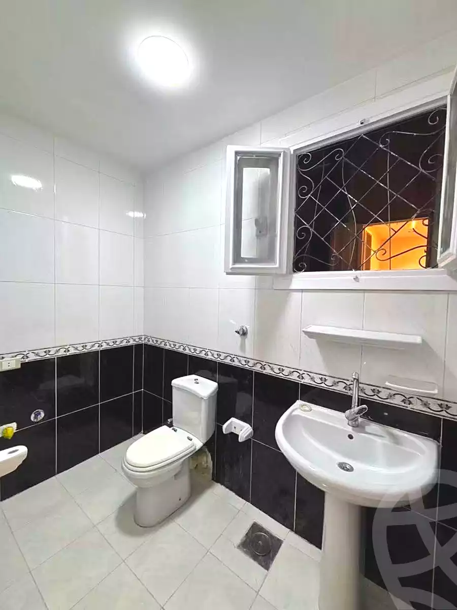 https://aqarmap.com.eg/en/listing/7074744-for-sale-alexandria-miami-el-sebaey-st