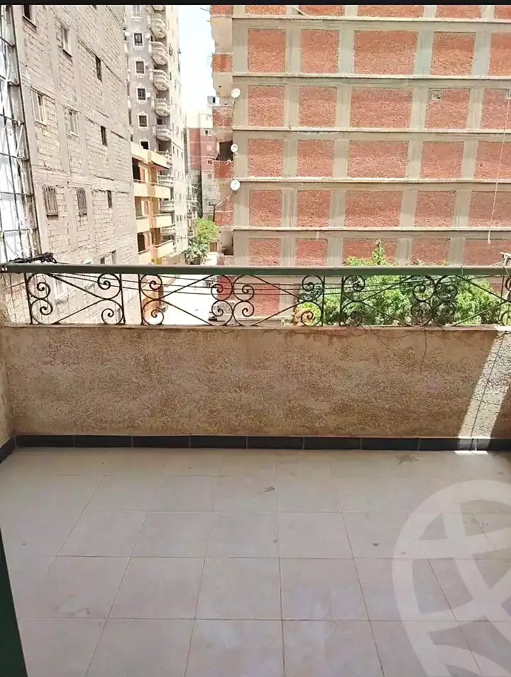 https://aqarmap.com.eg/ar/listing/7074781-for-sale-alexandria-al-agamy-lbytsh-shahr-al-assal-st
