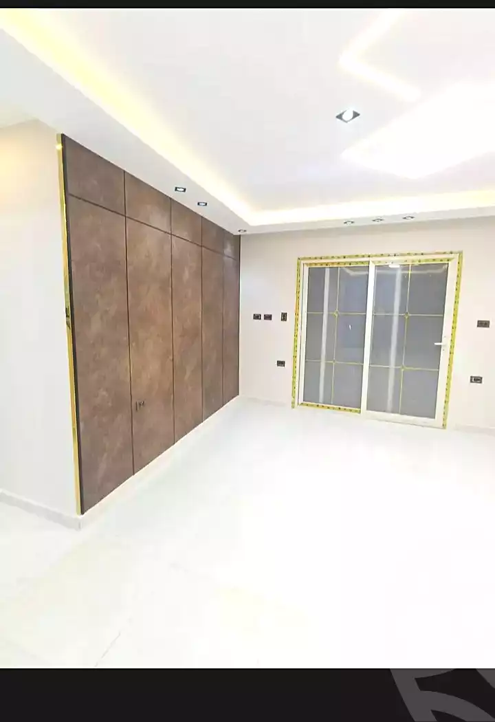 https://aqarmap.com.eg/en/listing/7074902-for-sale-alexandria-al-agamy-el-hanouvel