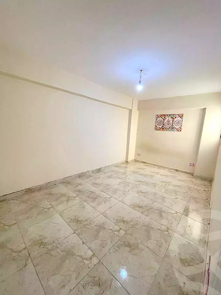 https://aqarmap.com.eg/ar/listing/7075003-for-sale-alexandria-lsywf-el-falki
