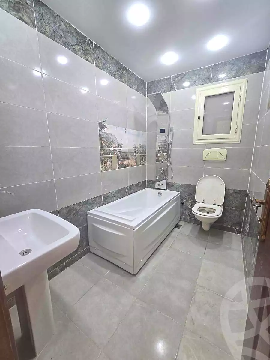 https://aqarmap.com.eg/ar/listing/7075166-for-sale-alexandria-miami-mahmoud-el-isawy-st