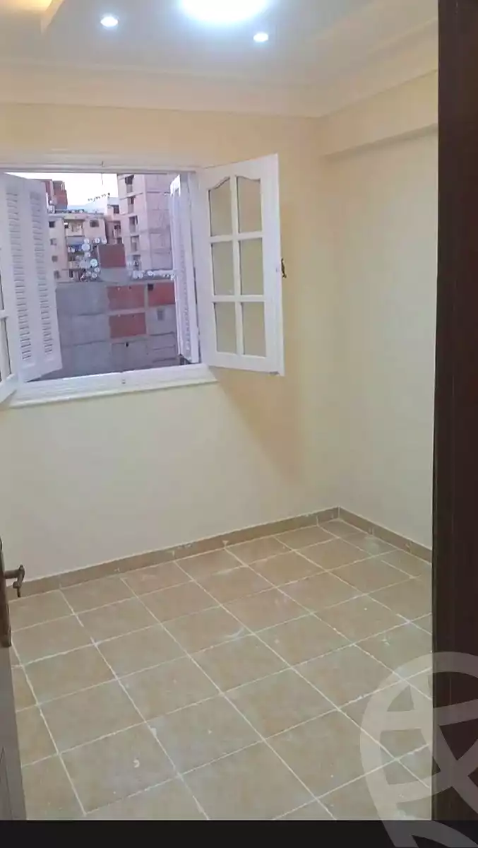 https://aqarmap.com.eg/ar/listing/7075168-for-sale-alexandria-sydy-bshr-sydy-bshr-bhry-shr-khld-bn-lwlyd