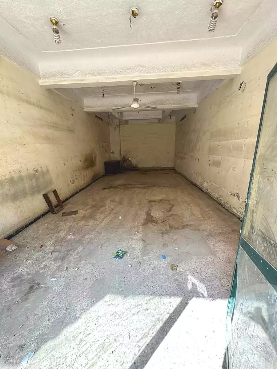 https://aqarmap.com.eg/ar/listing/7075283-for-sale-alexandria-al-agamy-el-hanouvel-abo-bakr-el-sedeek-st