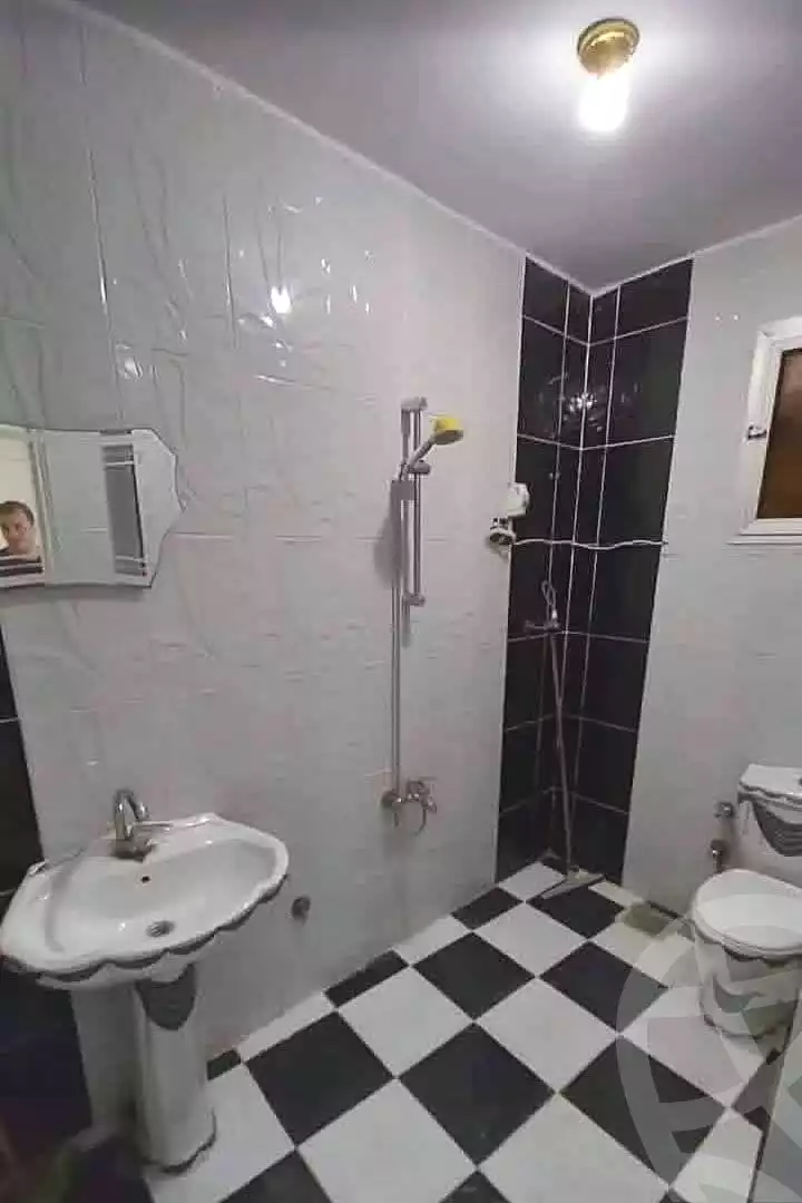 https://aqarmap.com.eg/en/listing/7075284-for-sale-alexandria-al-agamy-lbytsh-el-hanafeya-st
