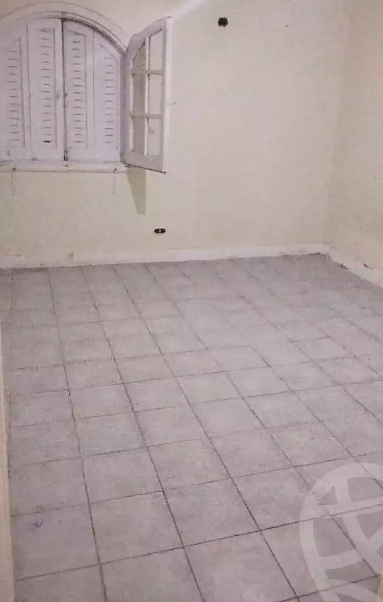 https://aqarmap.com.eg/ar/listing/7075319-for-sale-alexandria-el-asafra-l-sfr-bhry-atlas-st