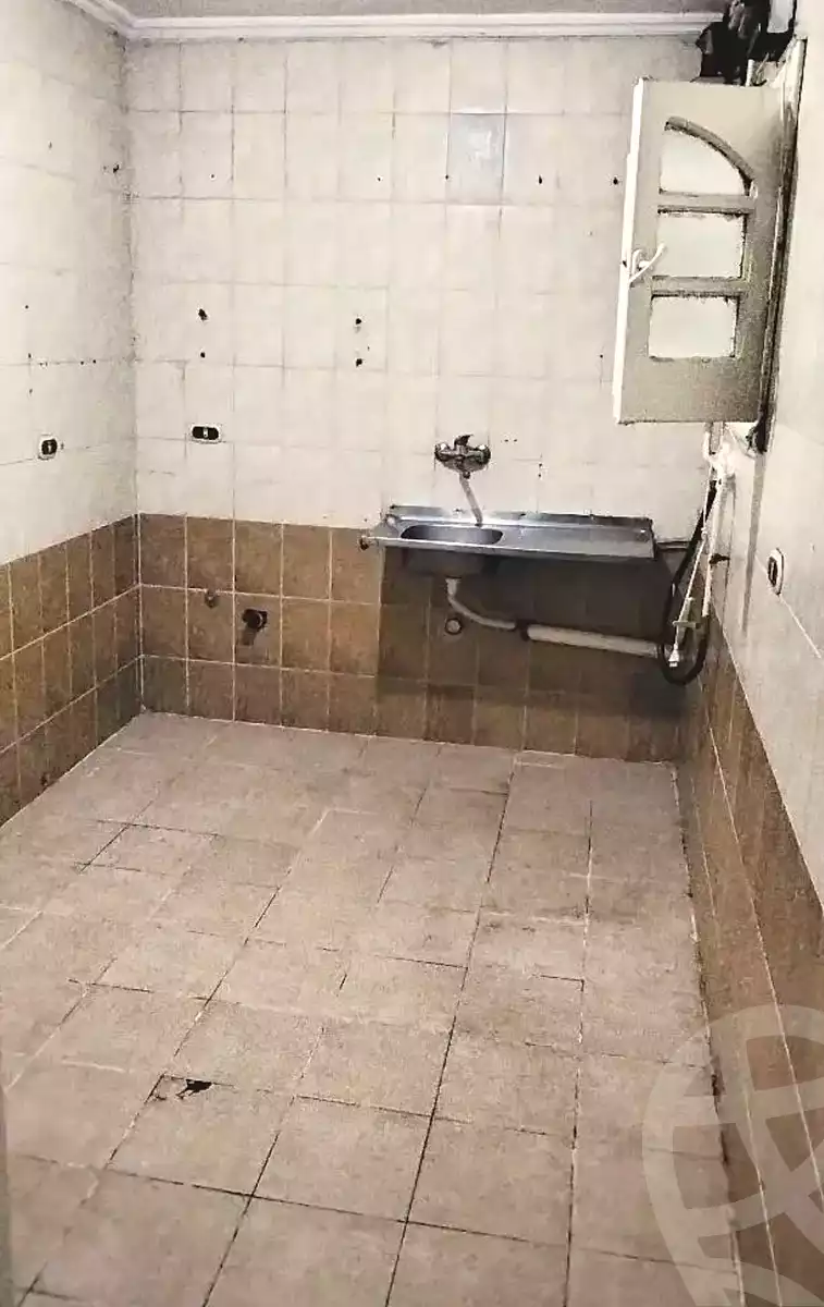 https://aqarmap.com.eg/ar/listing/7075319-for-sale-alexandria-el-asafra-l-sfr-bhry-atlas-st