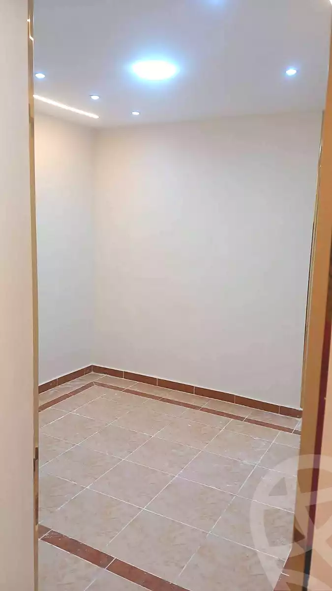 https://aqarmap.com.eg/ar/listing/7075321-for-sale-alexandria-sydy-bshr-sydy-bshr-bhry