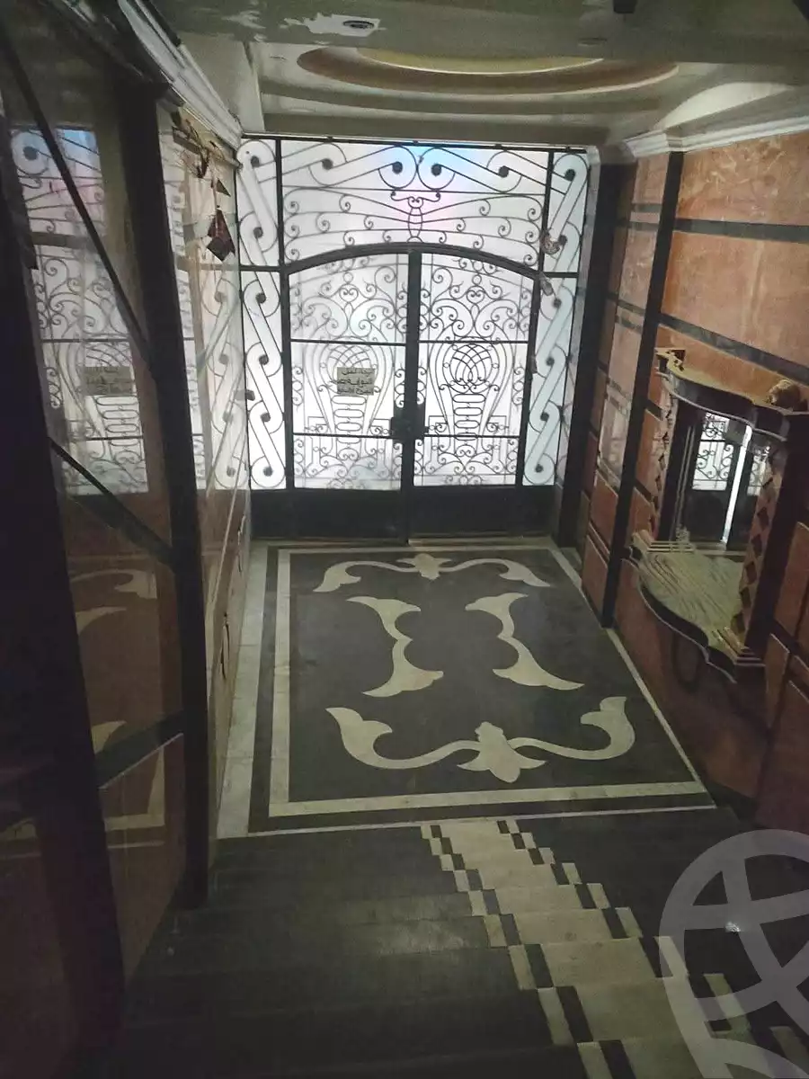 https://aqarmap.com.eg/ar/listing/7075384-for-sale-alexandria-el-mandara-shr-30