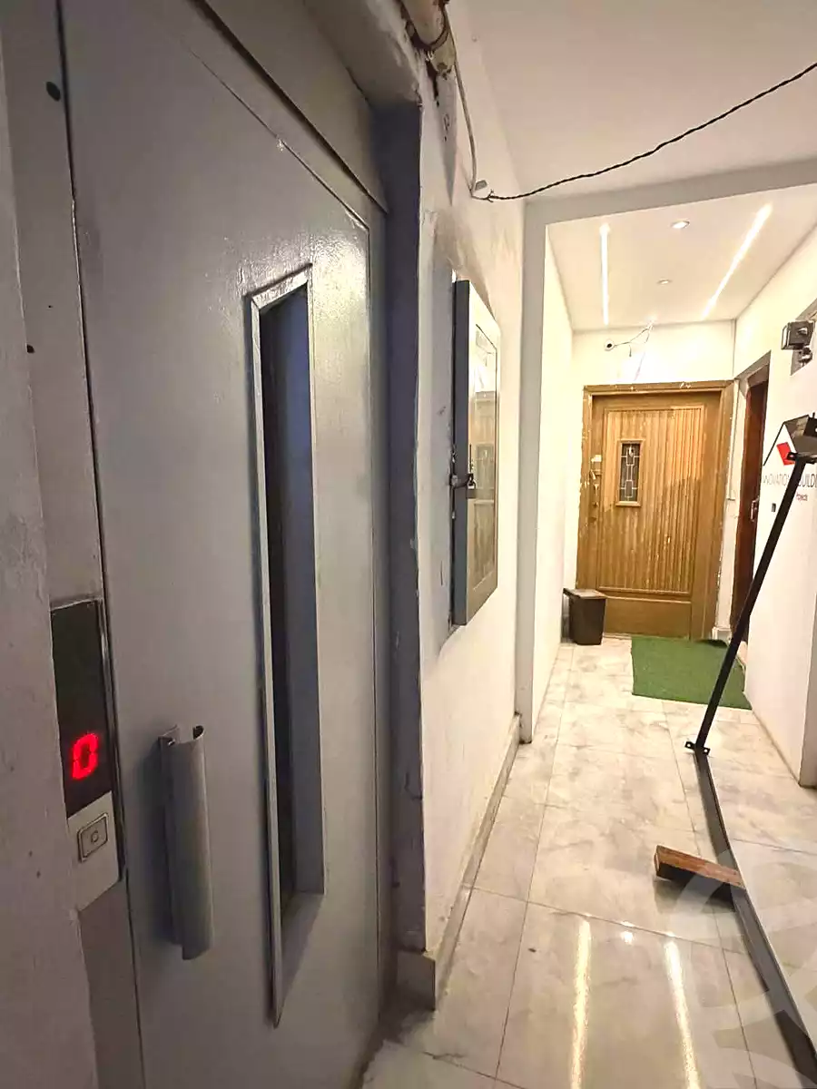 https://aqarmap.com.eg/ar/listing/7075426-for-sale-alexandria-sydy-bshr-sydy-bshr-bhry-shr-khld-bn-lwlyd