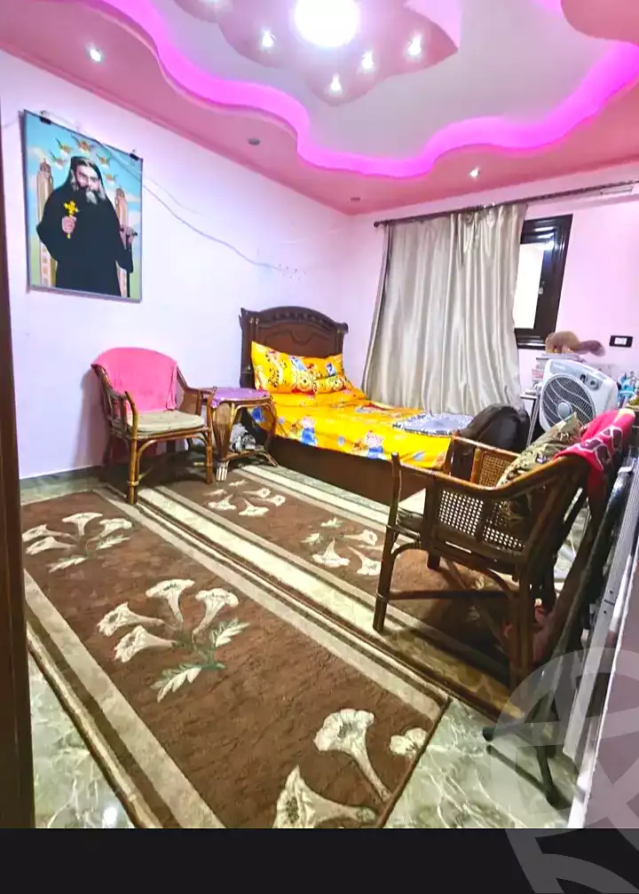 https://aqarmap.com.eg/ar/listing/7075429-for-sale-alexandria-miami-street-57